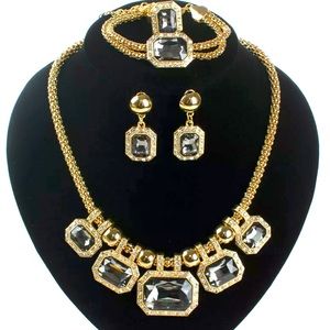 Rhinestone Necklace Set